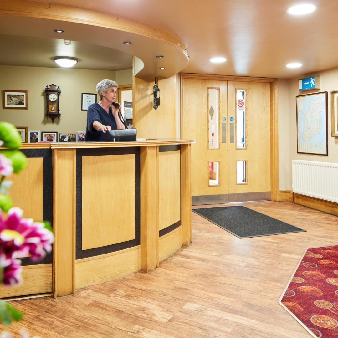 Mahon'S Hotel Irvinestown Bagian luar foto